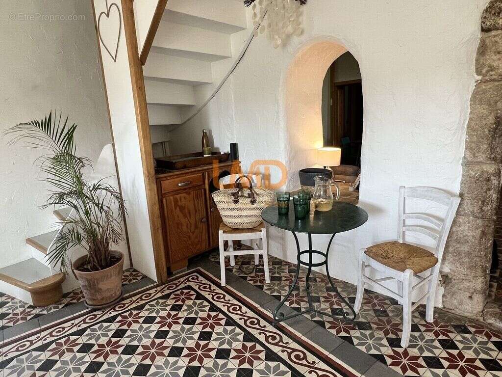 Ardèche SUD: Charmante maison de village en pierre avec terrasse - photo 14