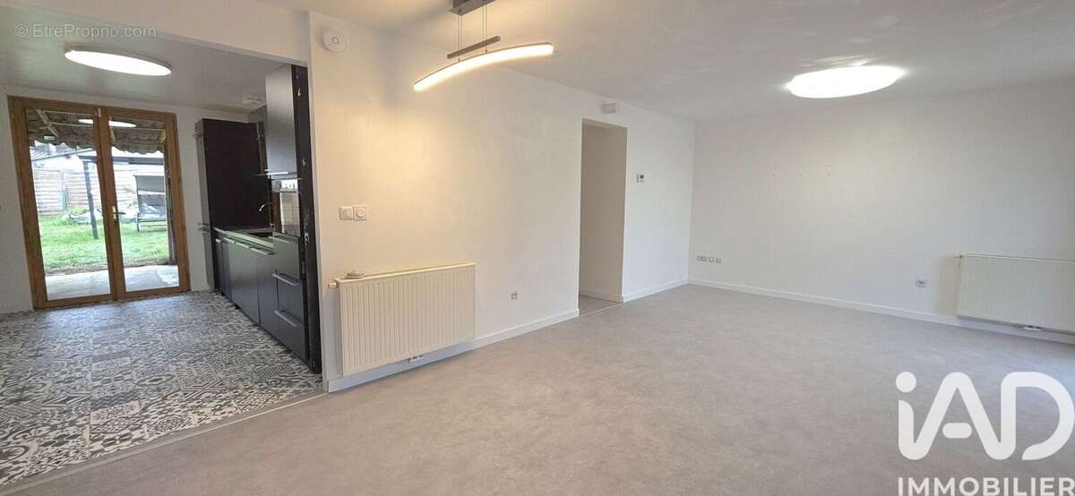 Photo 2 - Maison à VILLENAUXE-LA-GRANDE