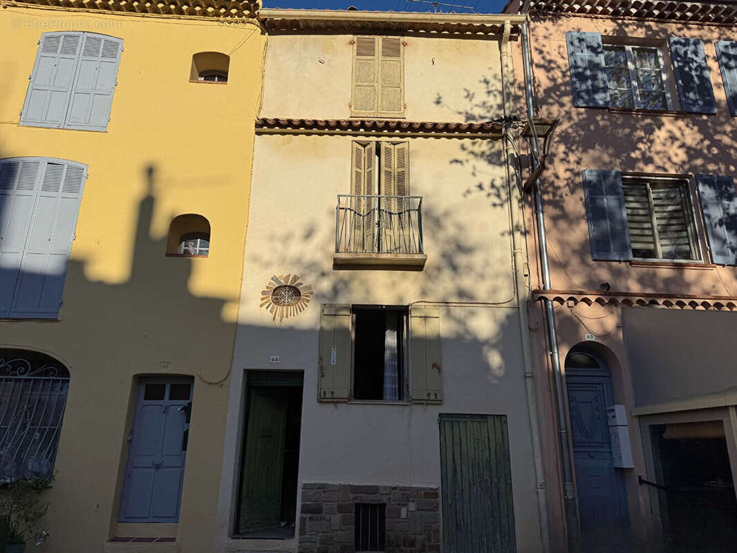 Maison à FREJUS
