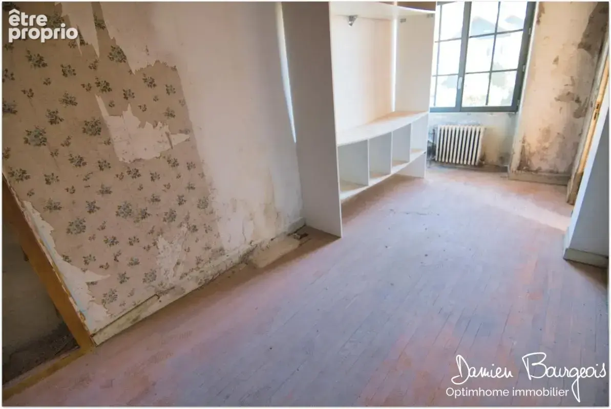 Maison mitoyenne brute avec fort potentiel d'environ 84 m² (110 m2 sol) - photo 11