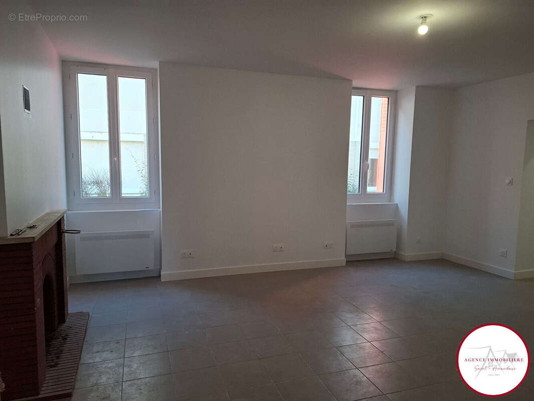 Maison à SAINT-AMAND-MONTROND