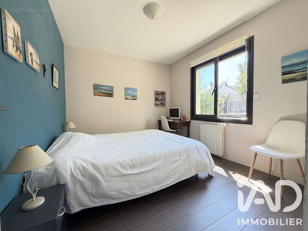 Maison 192 m² à Saint-Nazaire  - photo 8