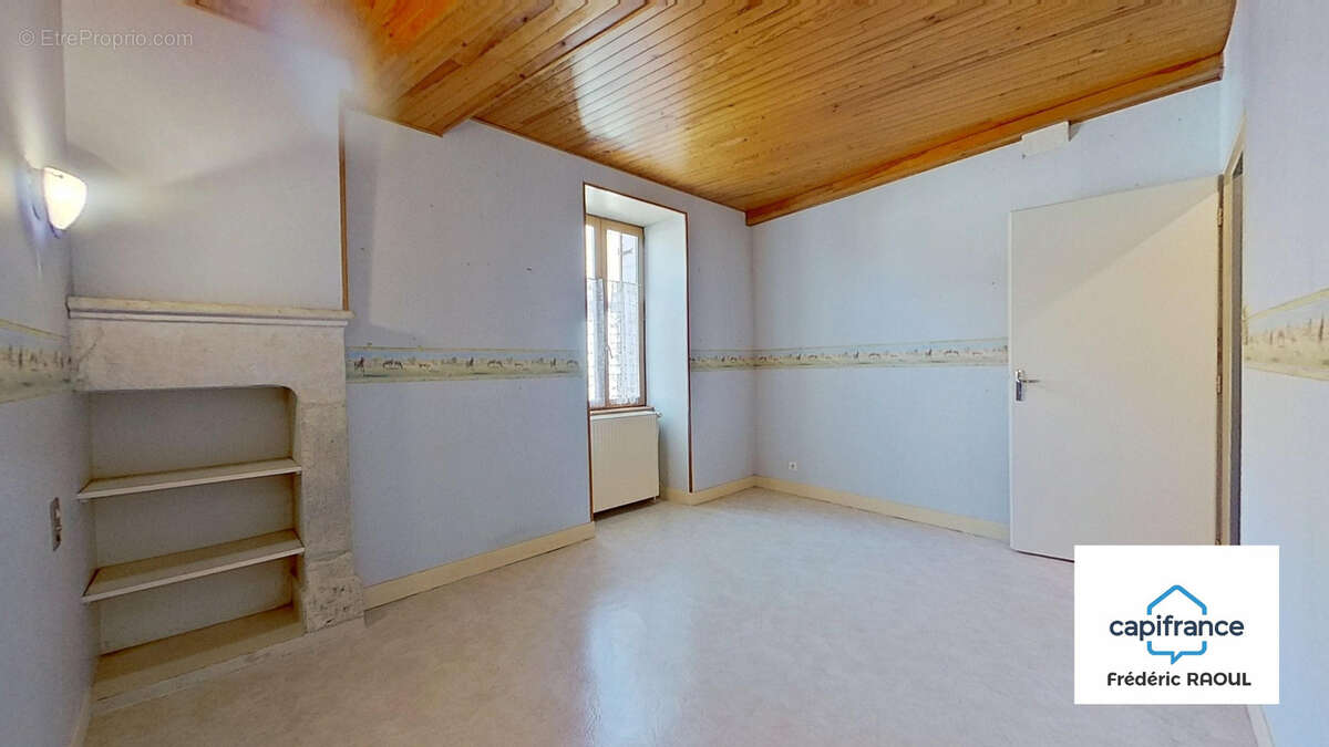 Maison familiale avec jardin et dépendances – Is-sur-Tille, proche centre-ville - photo 7