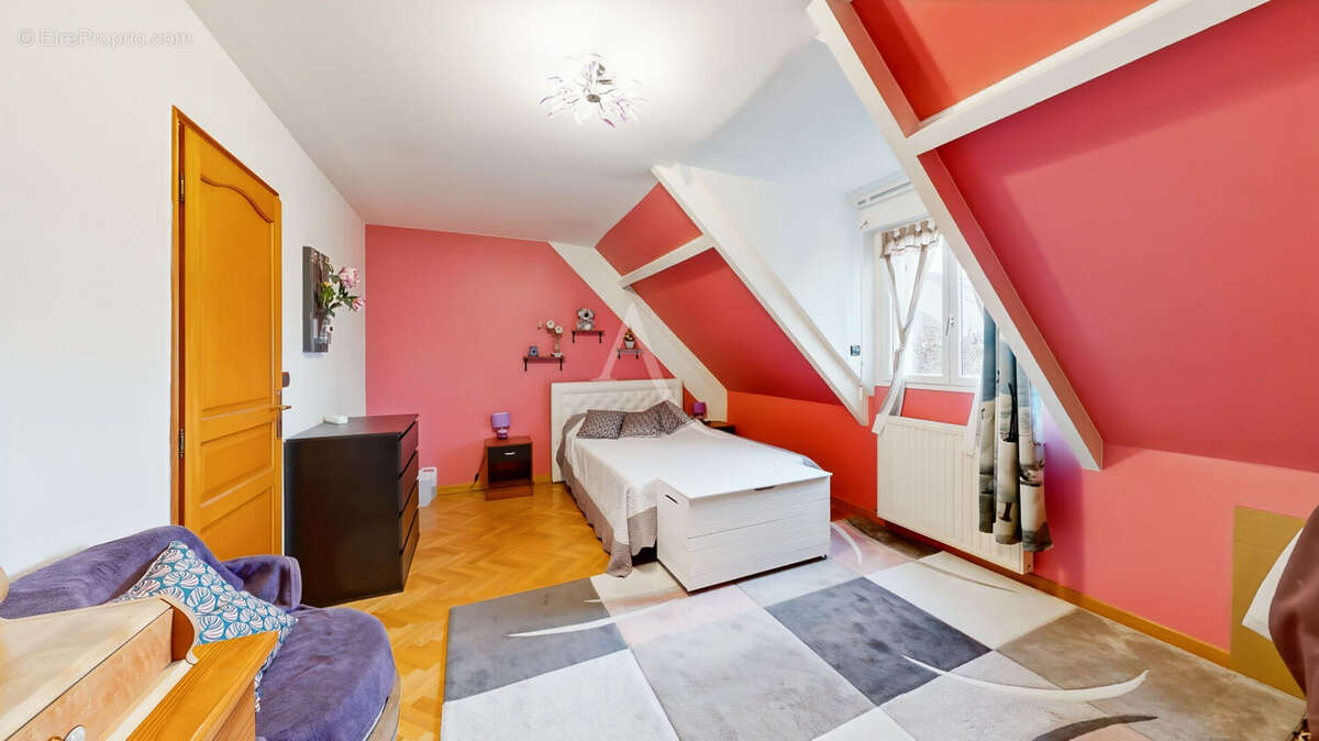 Maison à COURDIMANCHE