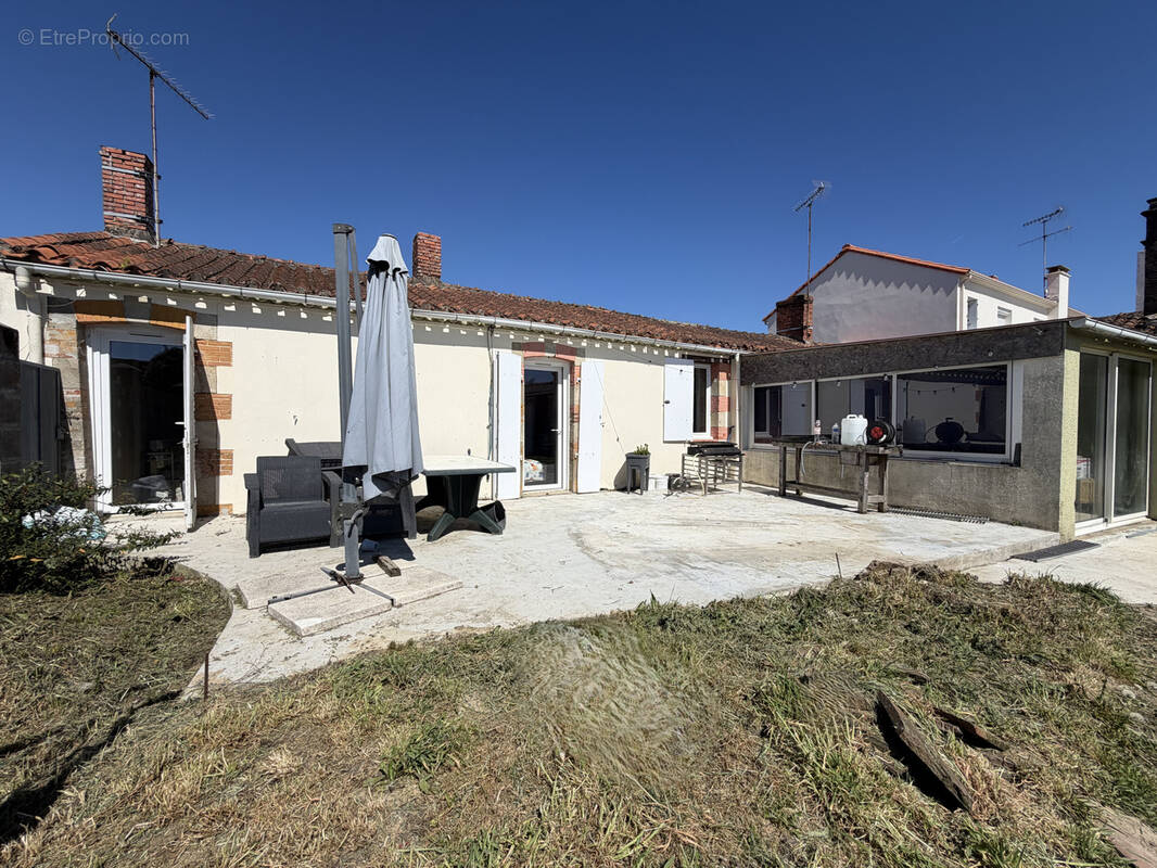 Maison à MACHE