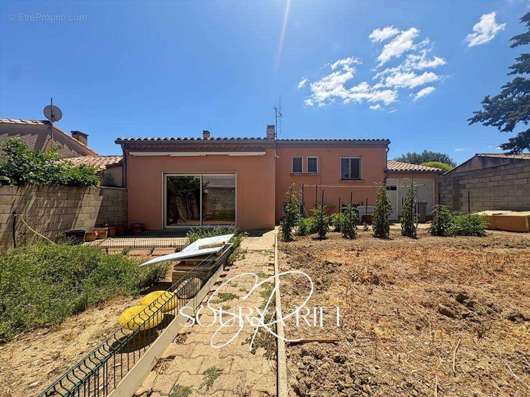 CARCASSONNE GRAZAILLES Maison traditionnelle de 124 m² avec garage et jardin - photo 13