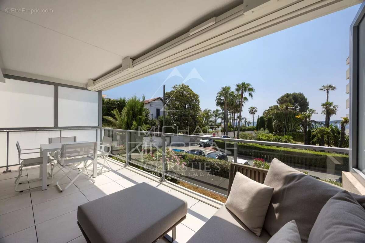 Appartement à CANNES
