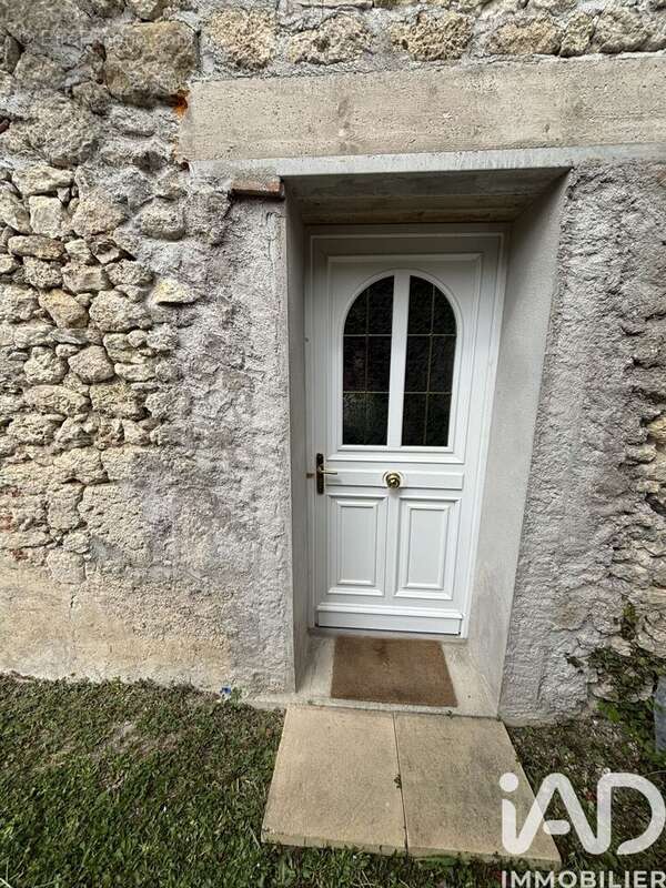 Maison 200 m² à Bransat  - photo 8