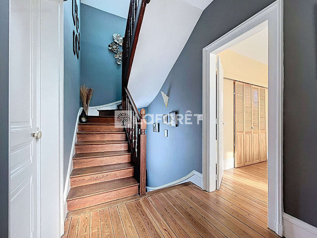 Maison à VILLERS-SUR-LE-ROULE