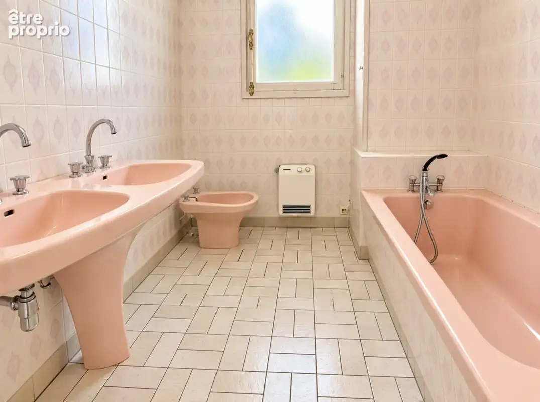 Belle maison d'architecte avec grands combles amenageables - photo 7