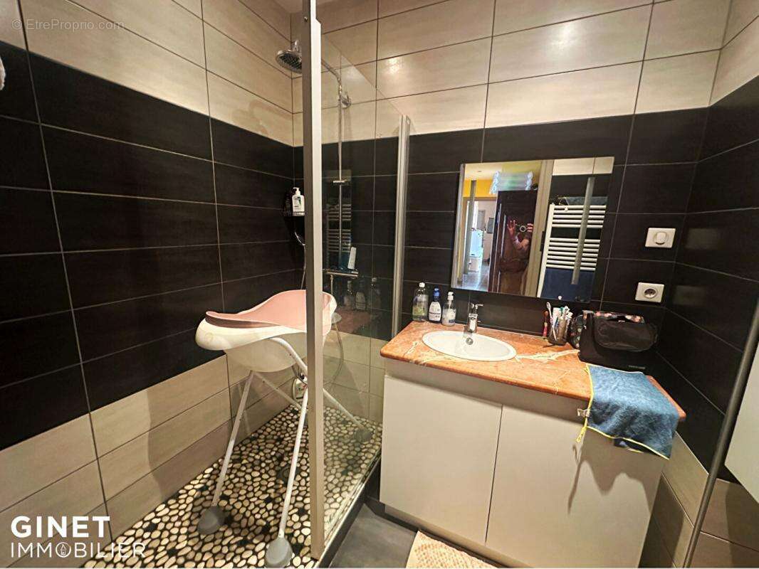 Appartement à ROANNE