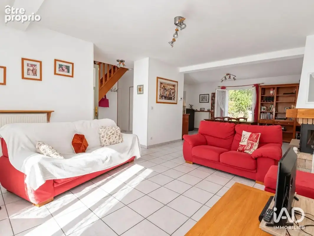 Photo 1 - Maison à BUSSY-SAINT-GEORGES
