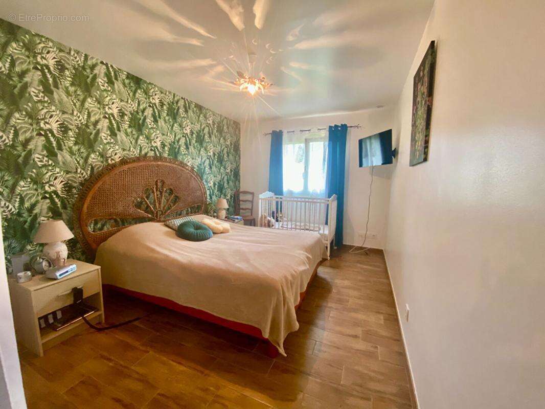 Maison à PONT-L&#039;EVEQUE