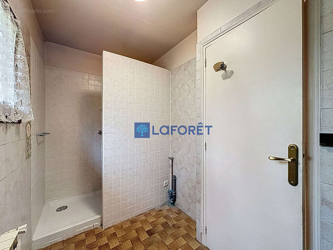 Maison à SAVIGNY-SUR-ORGE