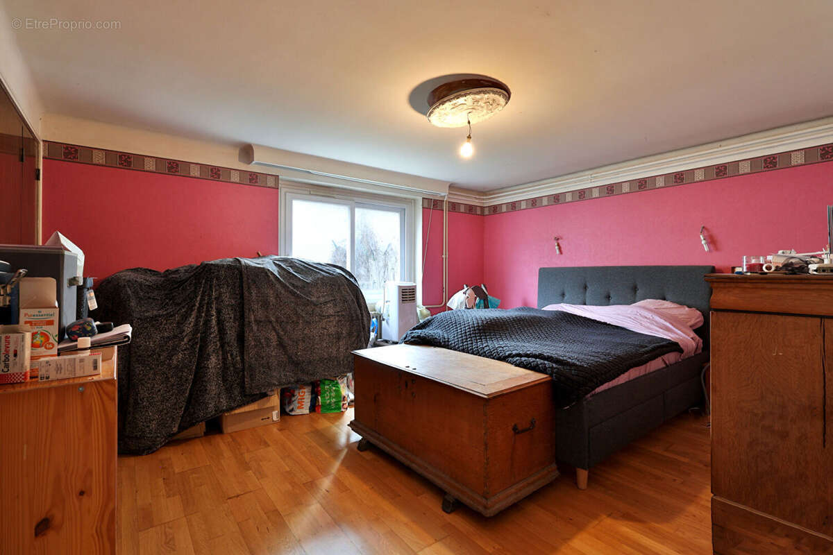 Maison à VAULX-EN-VELIN