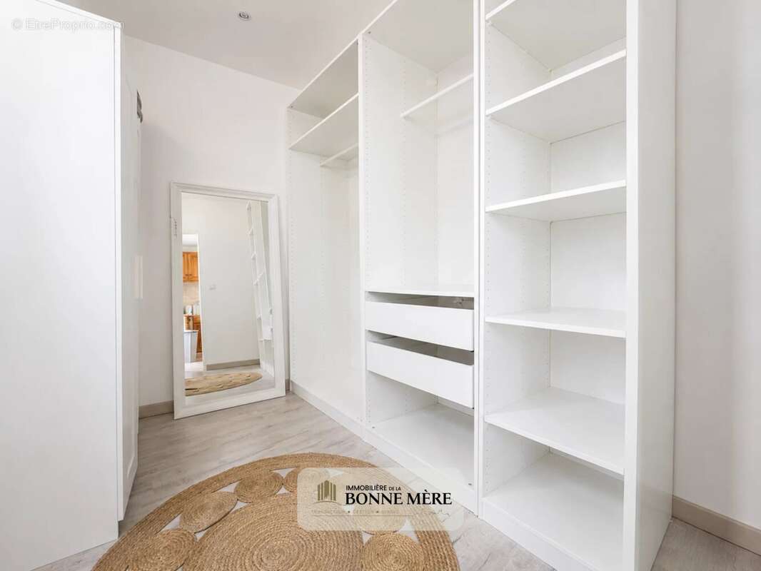 Appartement 42 m² à Marseille-12e  - photo 4