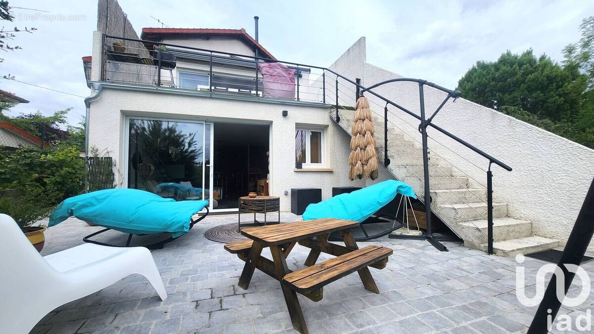 Photo 1 - Maison à LONGJUMEAU