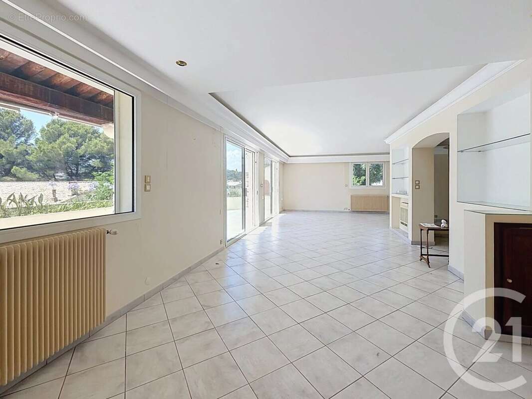 Maison 161 m² à Mougins  - photo 8