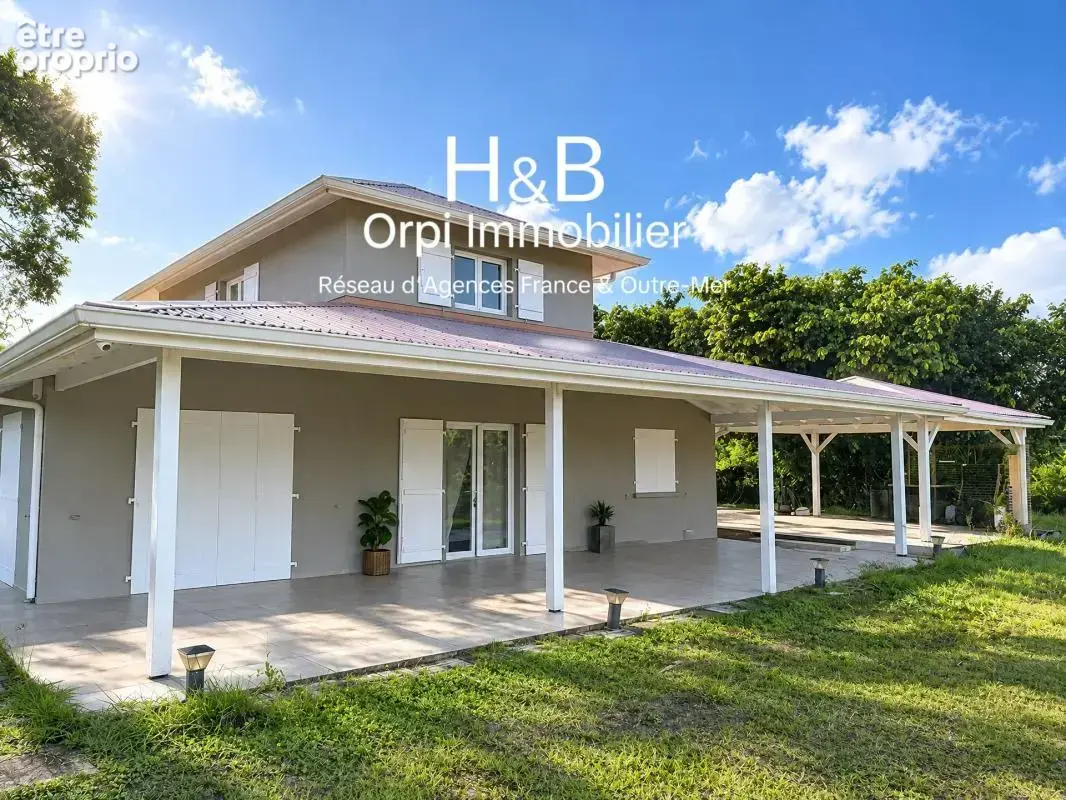 Photo Maison à Saint-Joseph au prix de 745 000€