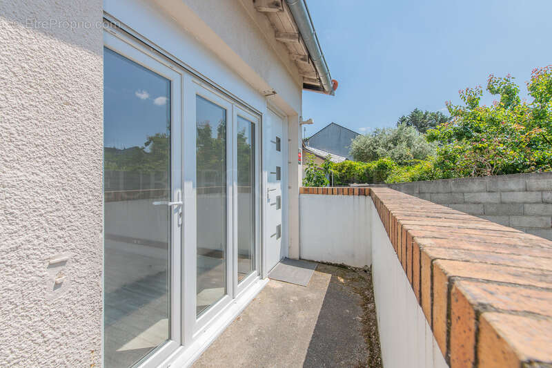 IMMEUBLE avec local commercial + appartement à vendre BONNEUIL SUR MARNE (94) - photo 15