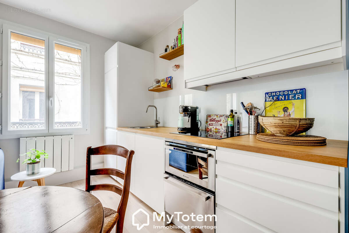 Appartement à PARIS-11E