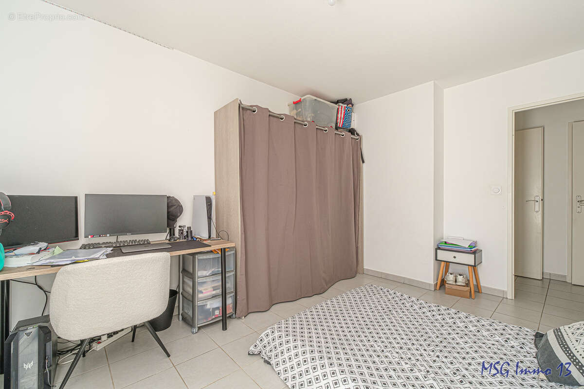 Appartement à MARSEILLE-13E