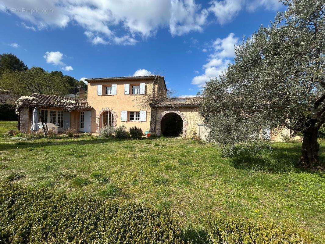 Maison à VAISON-LA-ROMAINE