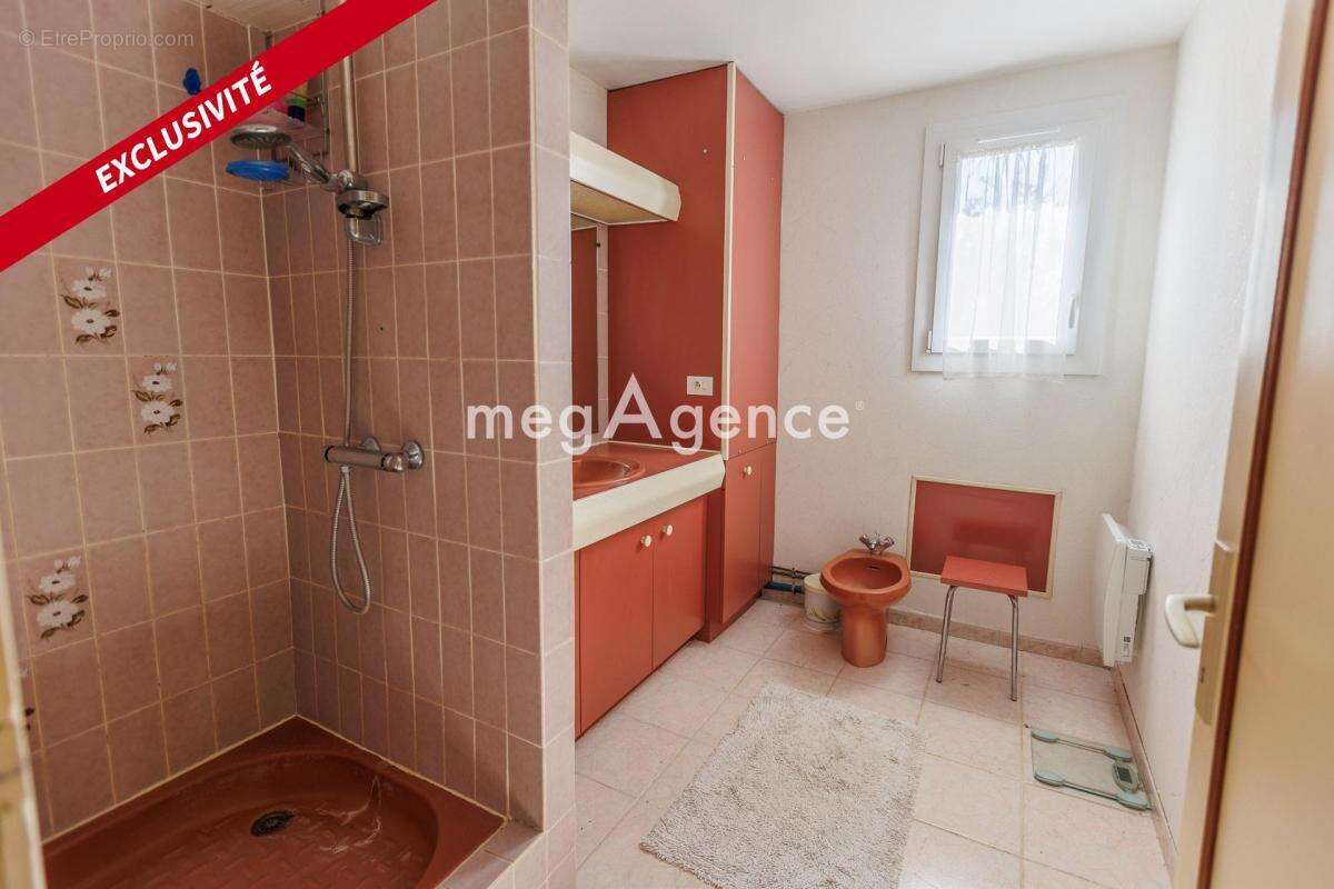 Maison à CUBZAC-LES-PONTS