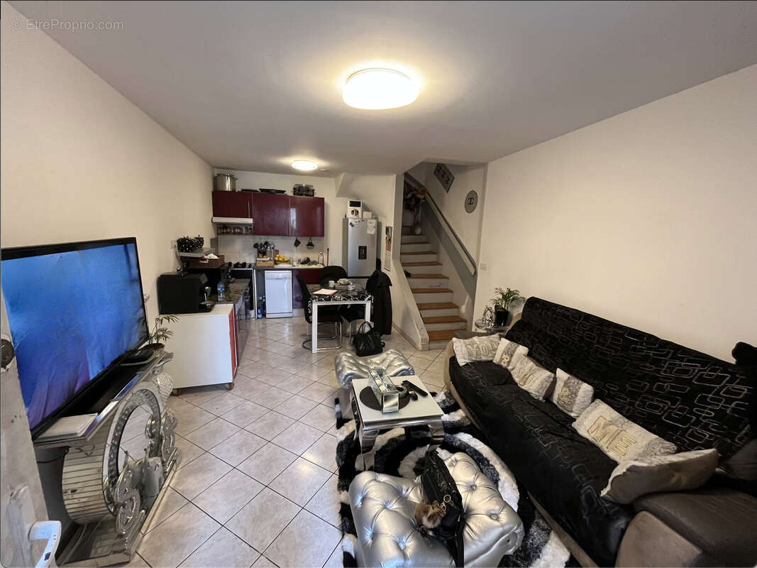 Maison à CUXAC-D'AUDE