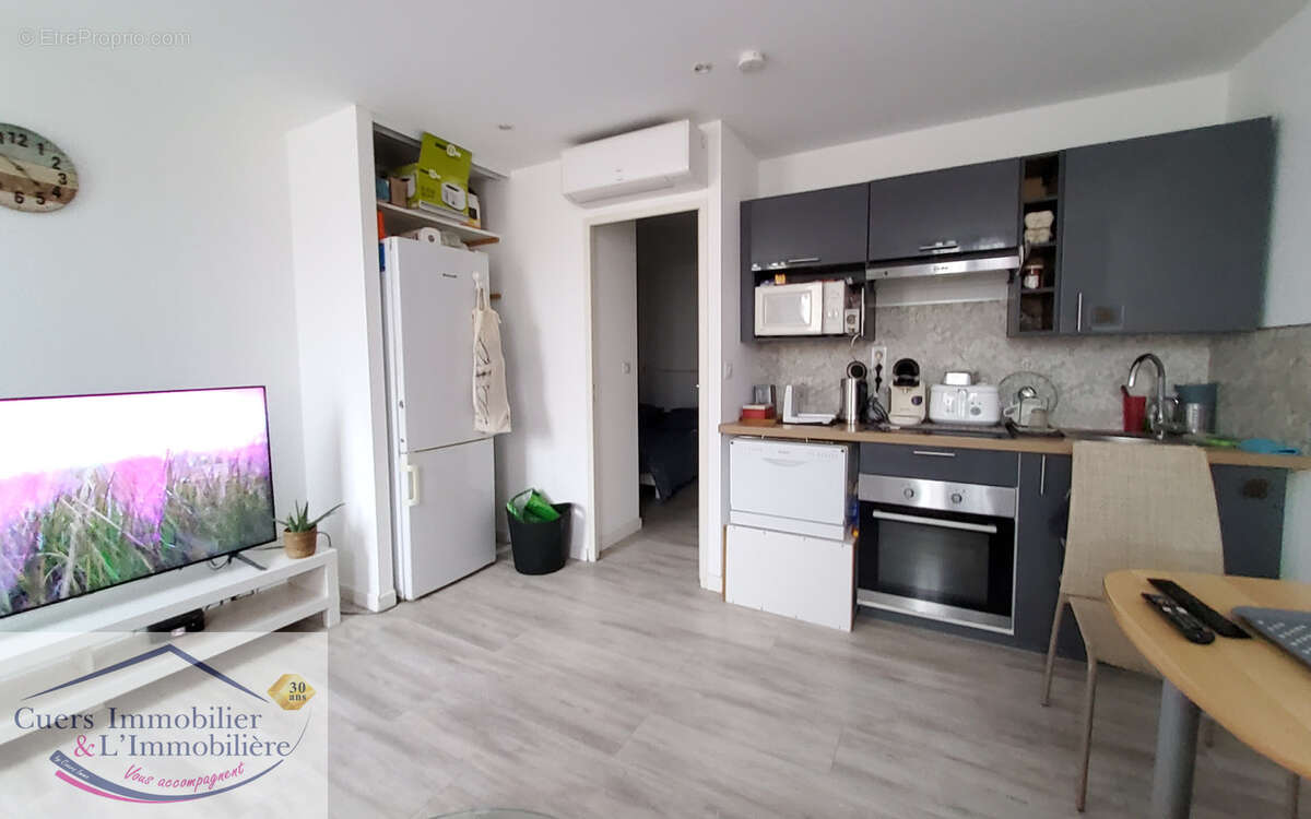 Appartement à CUERS