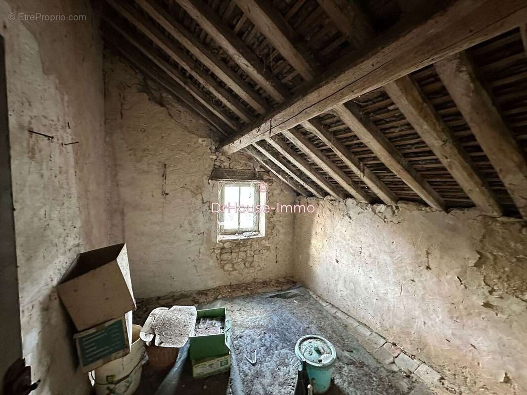 Maison à NARGIS