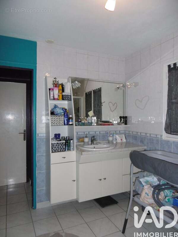 Photo 9 - Maison à BUSSIERE-POITEVINE