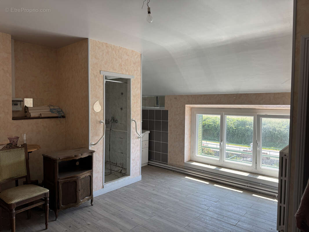 Maison à CERVON