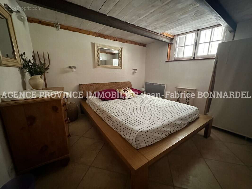 Maison à CHANTEMERLE-LES-GRIGNAN