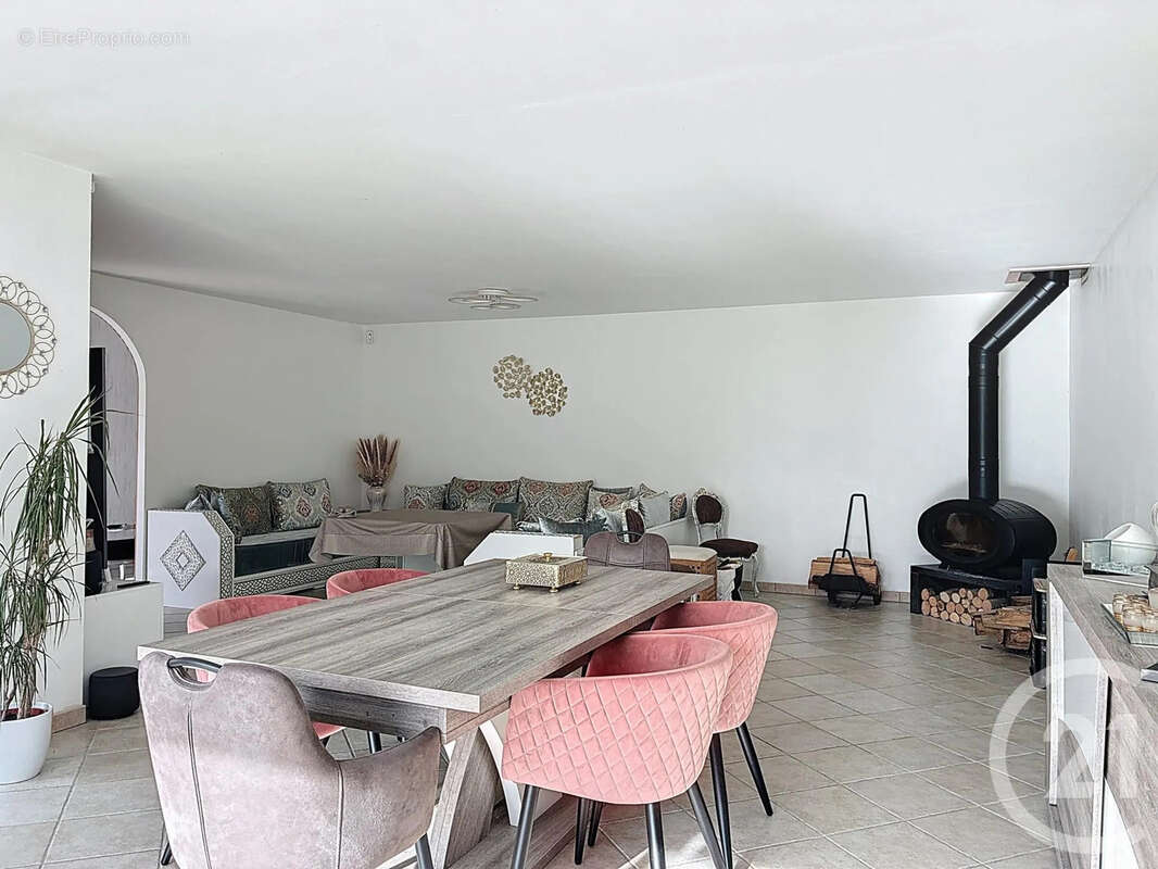 Maison à POMACLE
