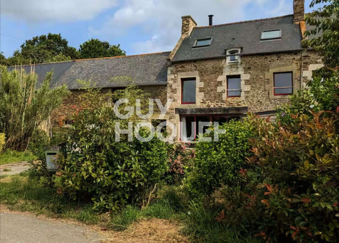 Maison à PLOUBALAY