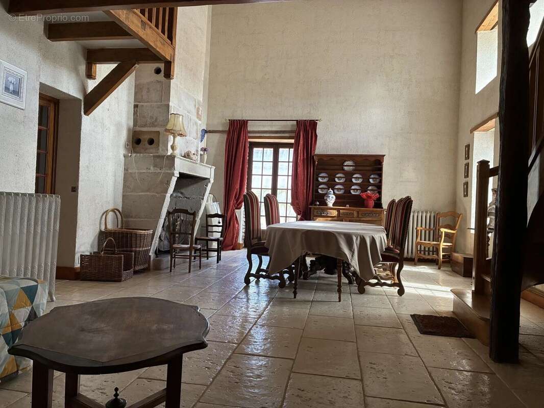 Maison à EPANNES