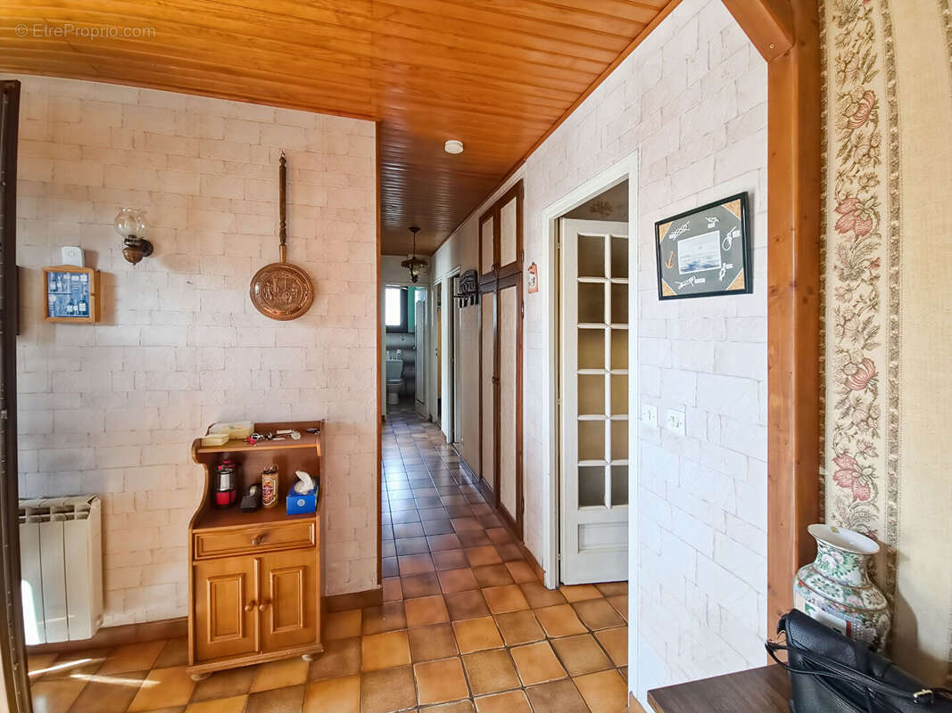 Maison à VILLENAVE-D'ORNON