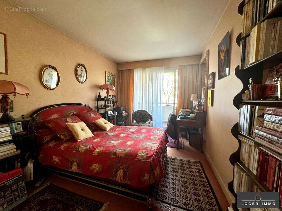 Appartement à NOGENT-SUR-MARNE