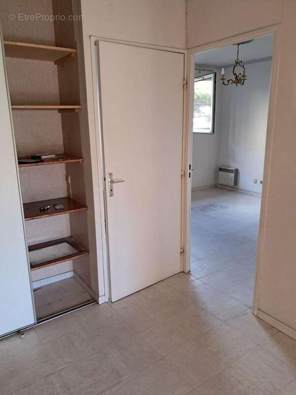 Photo 2 - Appartement à MARSEILLE-6E