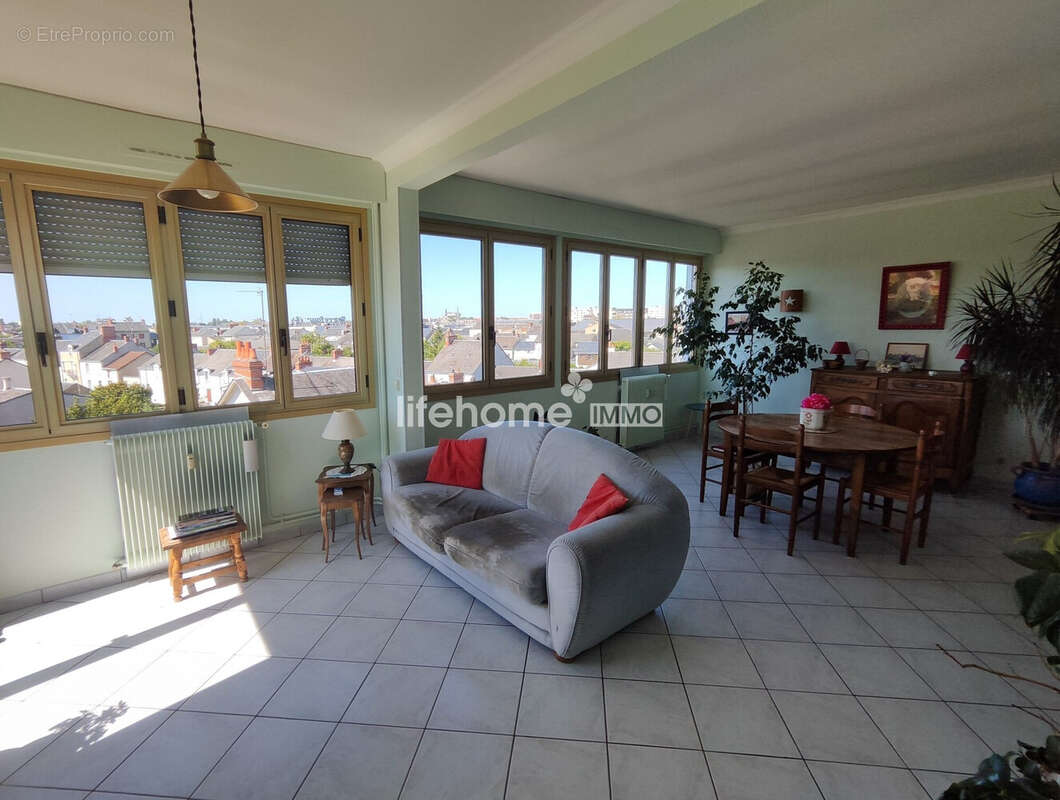 Appartement à CHATEAUROUX