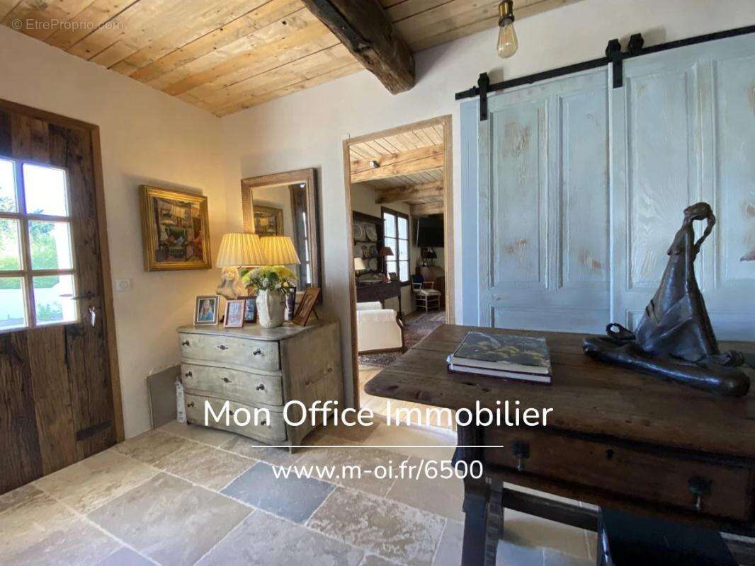Maison à ANSOUIS