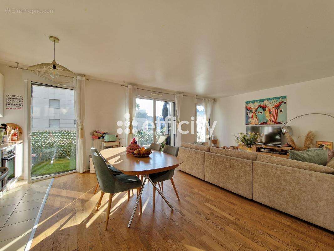 Appartement à ASNIERES-SUR-SEINE