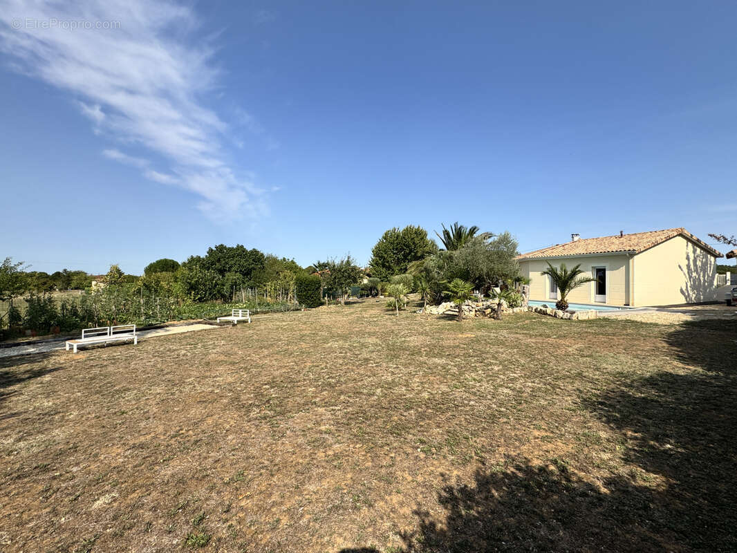Maison à CHATEAUNEUF-SUR-CHARENTE