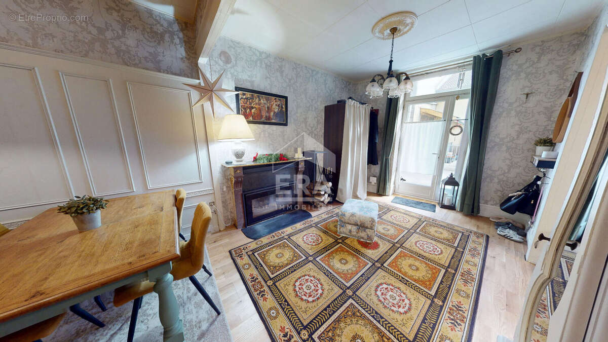 Maison à TENAY
