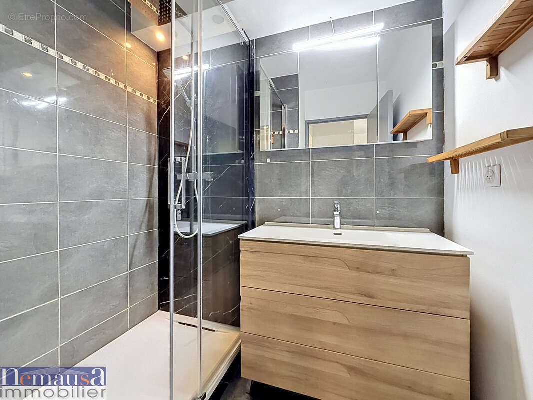 Appartement à NIMES