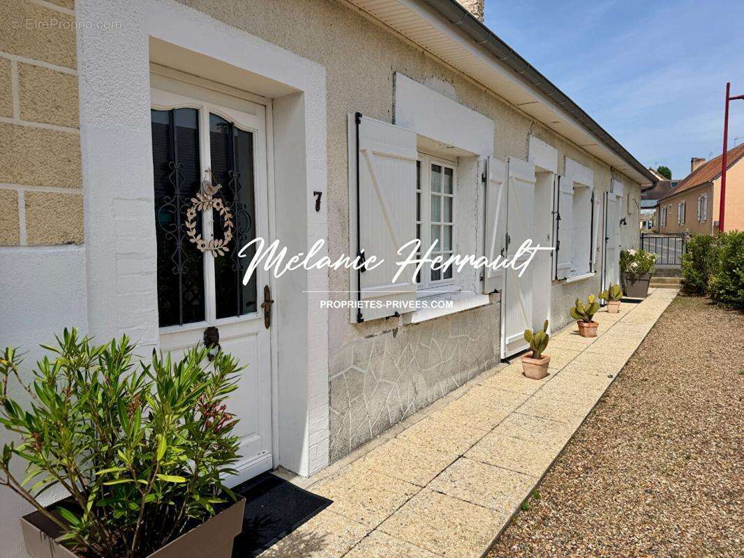 Maison - 3 chambres à Brette les Pins (72250) - photo 12