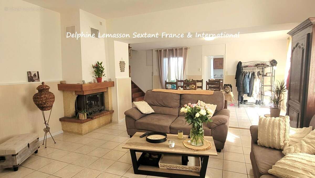 Immeuble locatif  Monbazillac  240 m² - photo 8