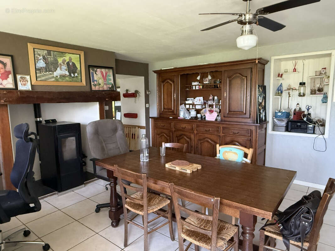 Maison à SAINT-GERMAIN-LES-BELLES