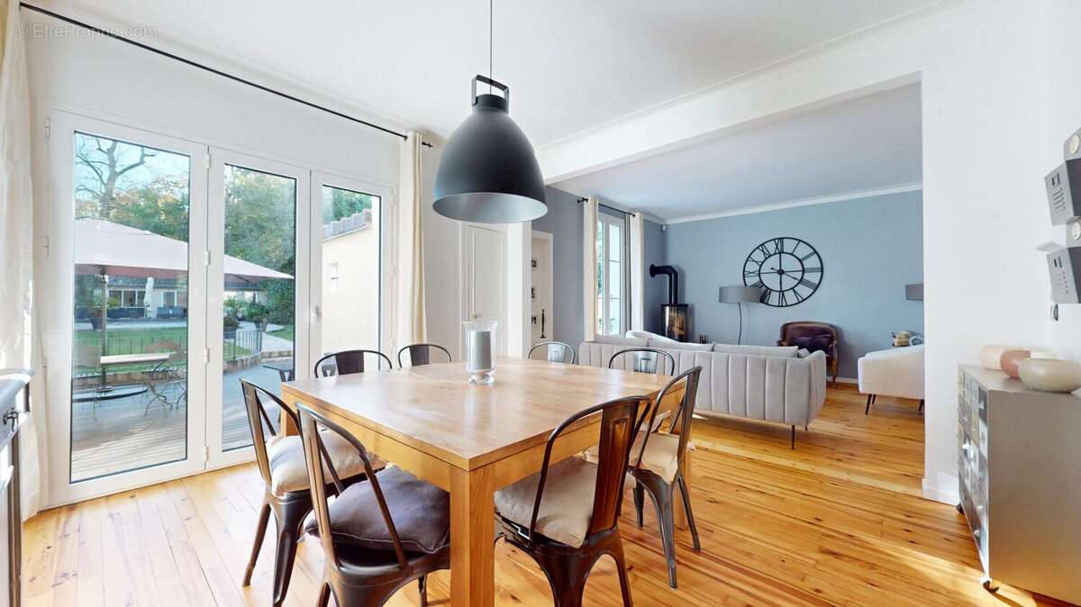 Maison à VILLIERS-SUR-MARNE